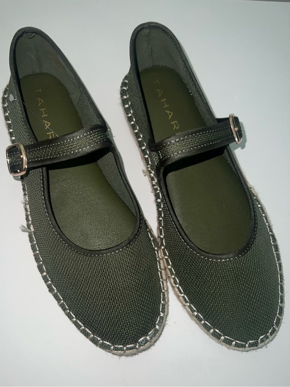 Tahari Esapdrille Mary Jane Flat